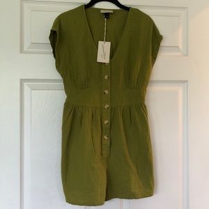 Universal Thread Romper Green size XS NWT